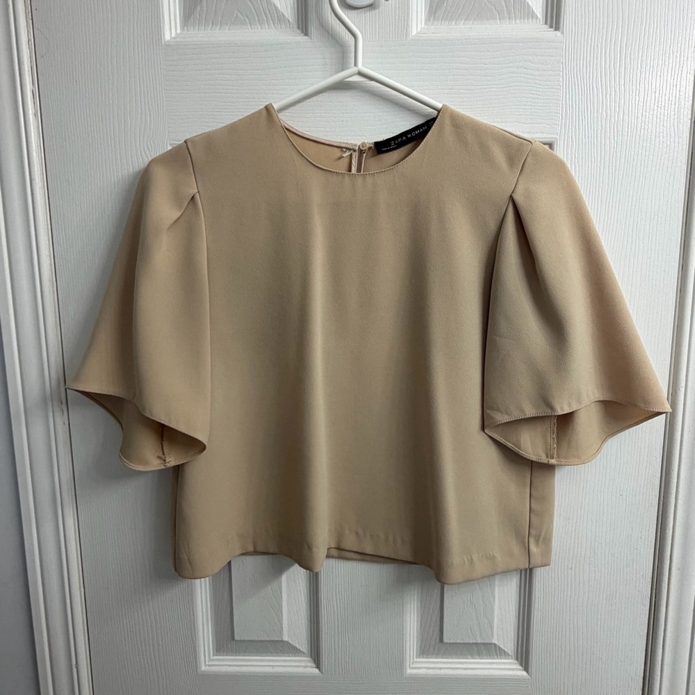 Zara Woman Beige Flutter Sleeve Blouse Women's XS Minimalist Capsule Wardrobe